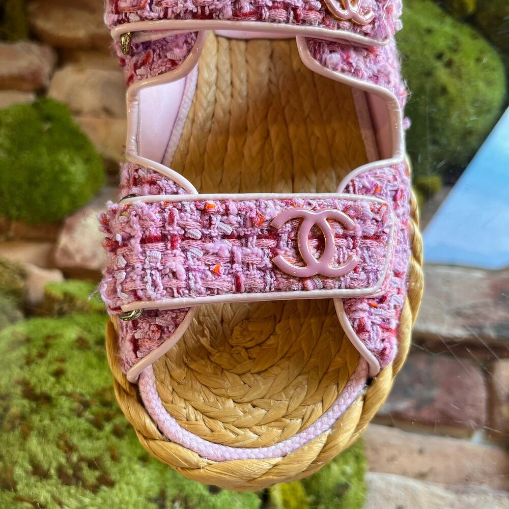 CHANEL Pink Tweed Patent Leather Trim Sandals SZ 39 (US 9) - Picture 8 of 13